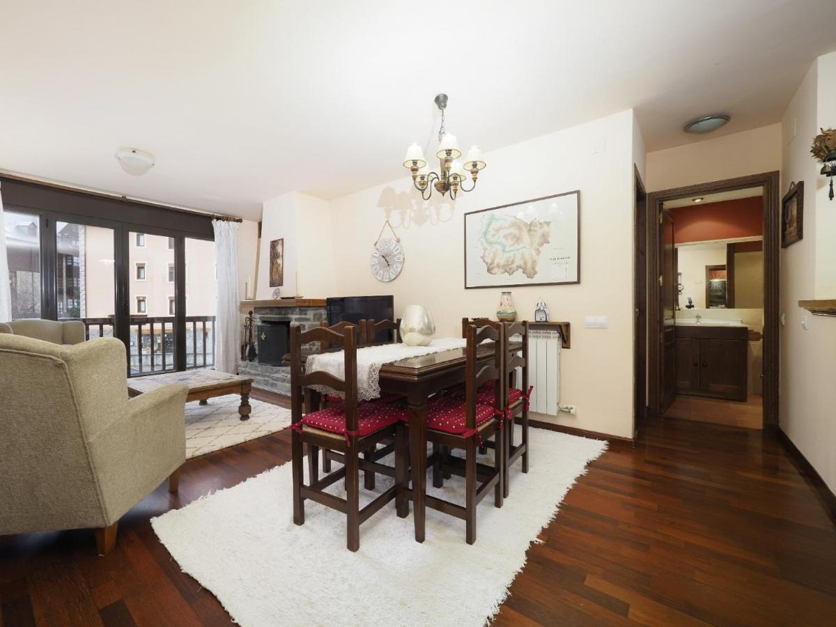 Apartamento Maladeta Vielha Ngoại thất bức ảnh